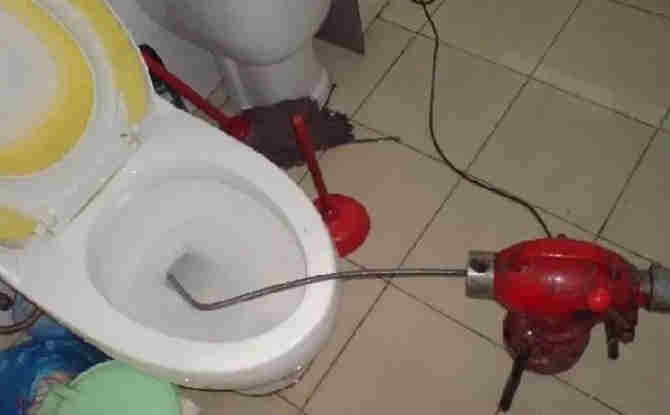 渝中区马桶通下水